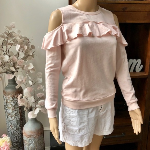 🌸Super Cute Light Pink Cold Shoulder Sweatshirt - Picture 3 of 6